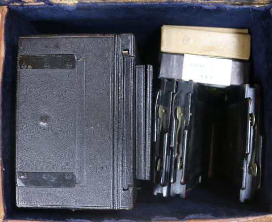 A Victorian mahogany 14 camera, cased The Una Camera, with plates